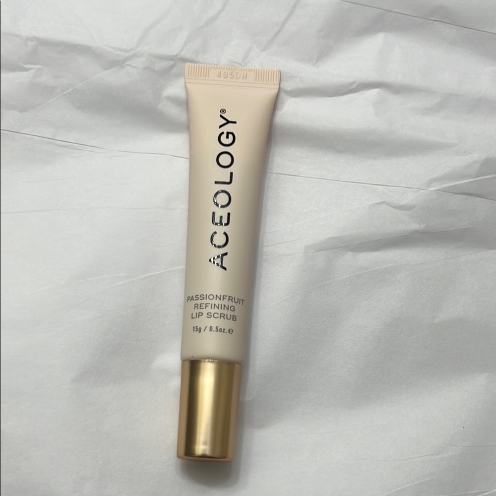 Aceology Passionfruit Refining Lip Scrub new